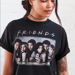UO friends tee